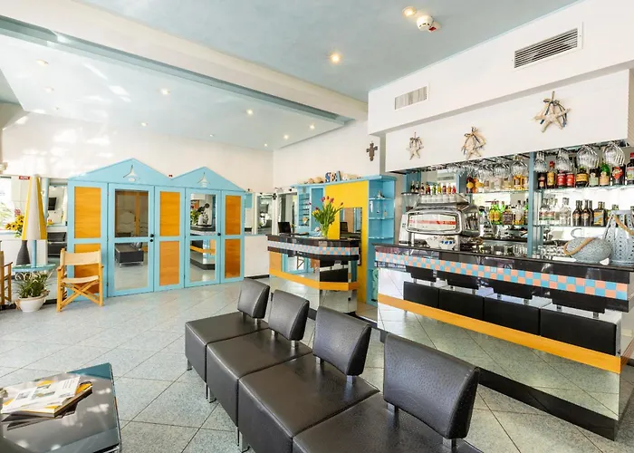Hotel Caprice B&B - In Centro A Riccione